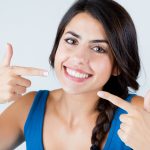 whiten-your-teeth-naturally