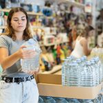 nanoplastics-found-in-water-bottles