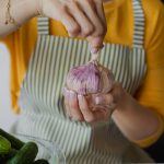 garlic-improves-cholesterol